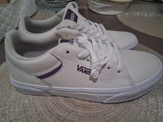 Women vans size 7