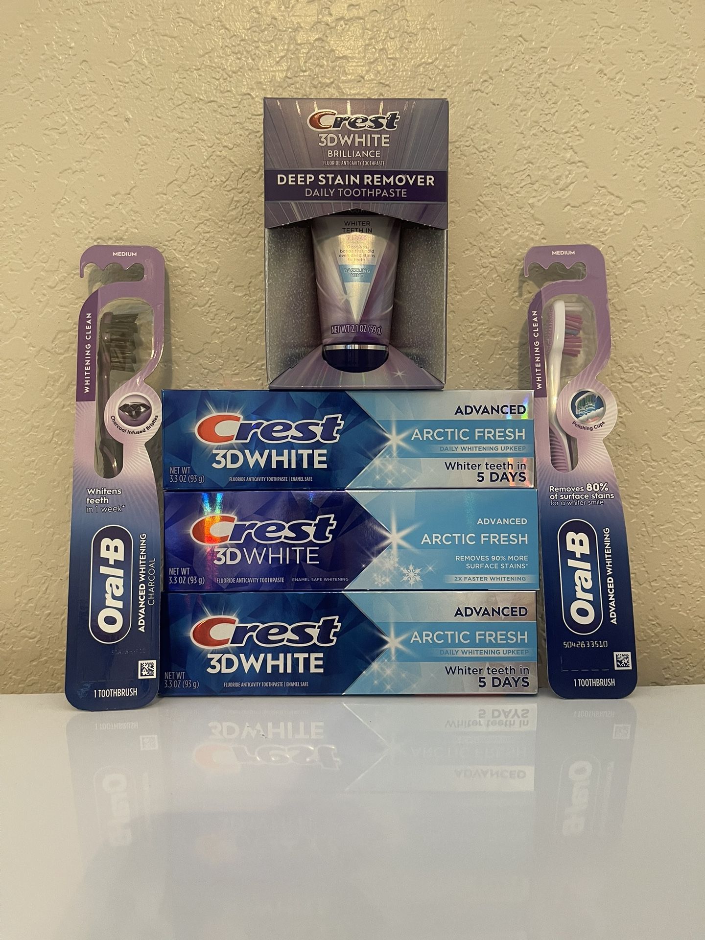 Crest 3D White Toothpaste & Toothbrush Bundle