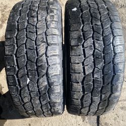 Pair Tires 265 60 18