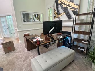 Adjustable Computer desk