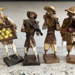 Vintage Handmade Mexican Folk Art Paper Mache Sculpture Figure Figurine