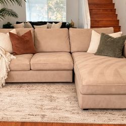 Modern Living Spaces Beige Suede Sectional w/ Chaise – Excellent Condition!