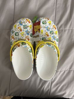 pokémon crocs size men 10 women12