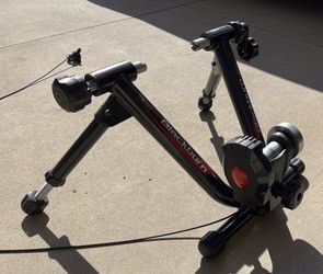 BLACKBURN TECH MAG BIKE TRAINER COMPLETE GREAT CONDITION