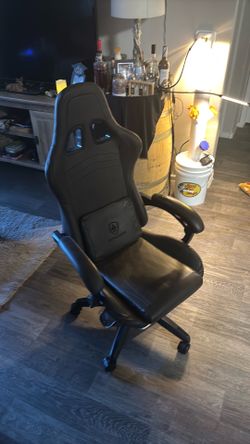 Black Racing-Style Gaming Chair