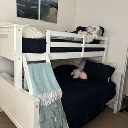 Pottery barn Bunk Bed With Mattresses 