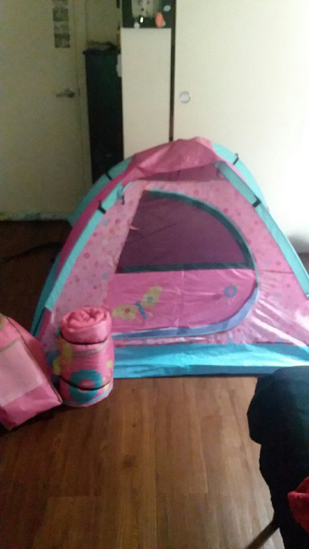 Tent and sleeping bag