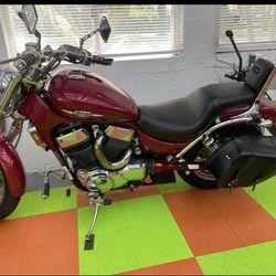 1050 Suzuki Boulevard