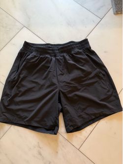 Black lulu lemon shorts