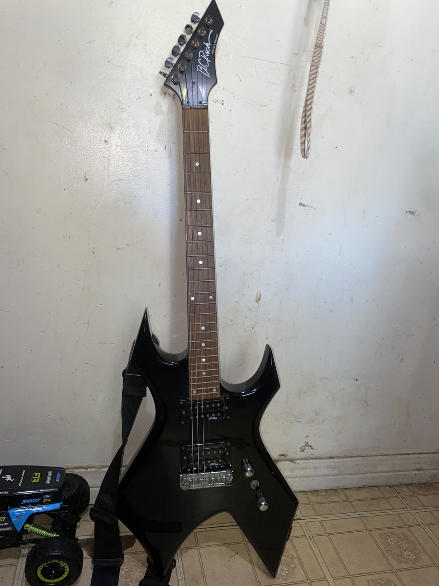 B.C Rich Bronze Series