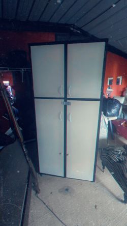 4-Door Storage Cabinet Wardrobe