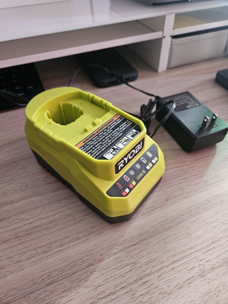 Ryobi Class 2 Battery Charger $10