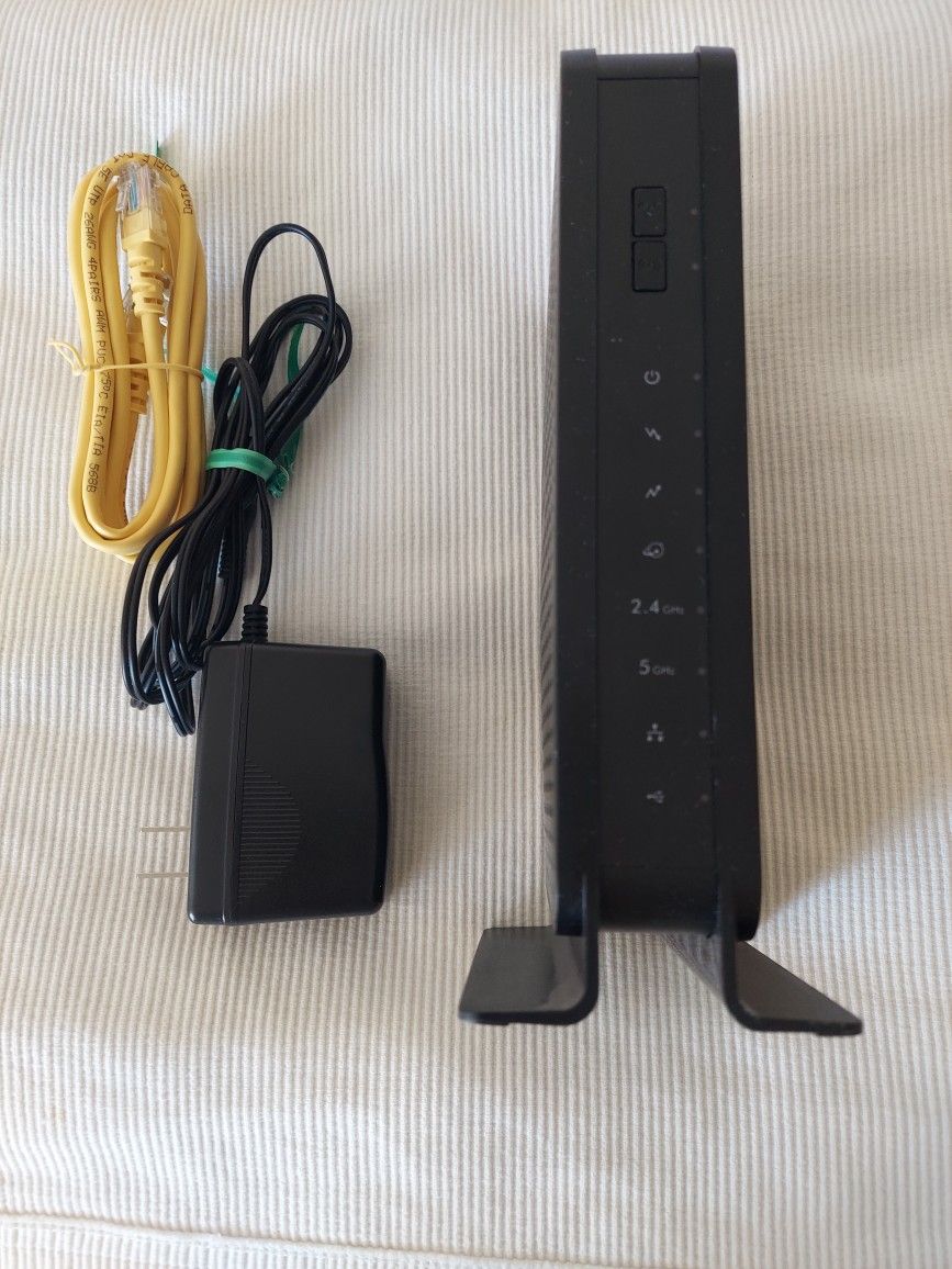 NETGEAR N600 Two-in-one Cable Modem + WiFi Router (C3700)