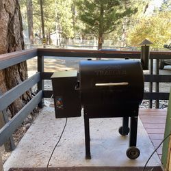 Traeger smoker in great working condition