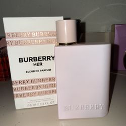 Burberry Her 🍓✨💖
