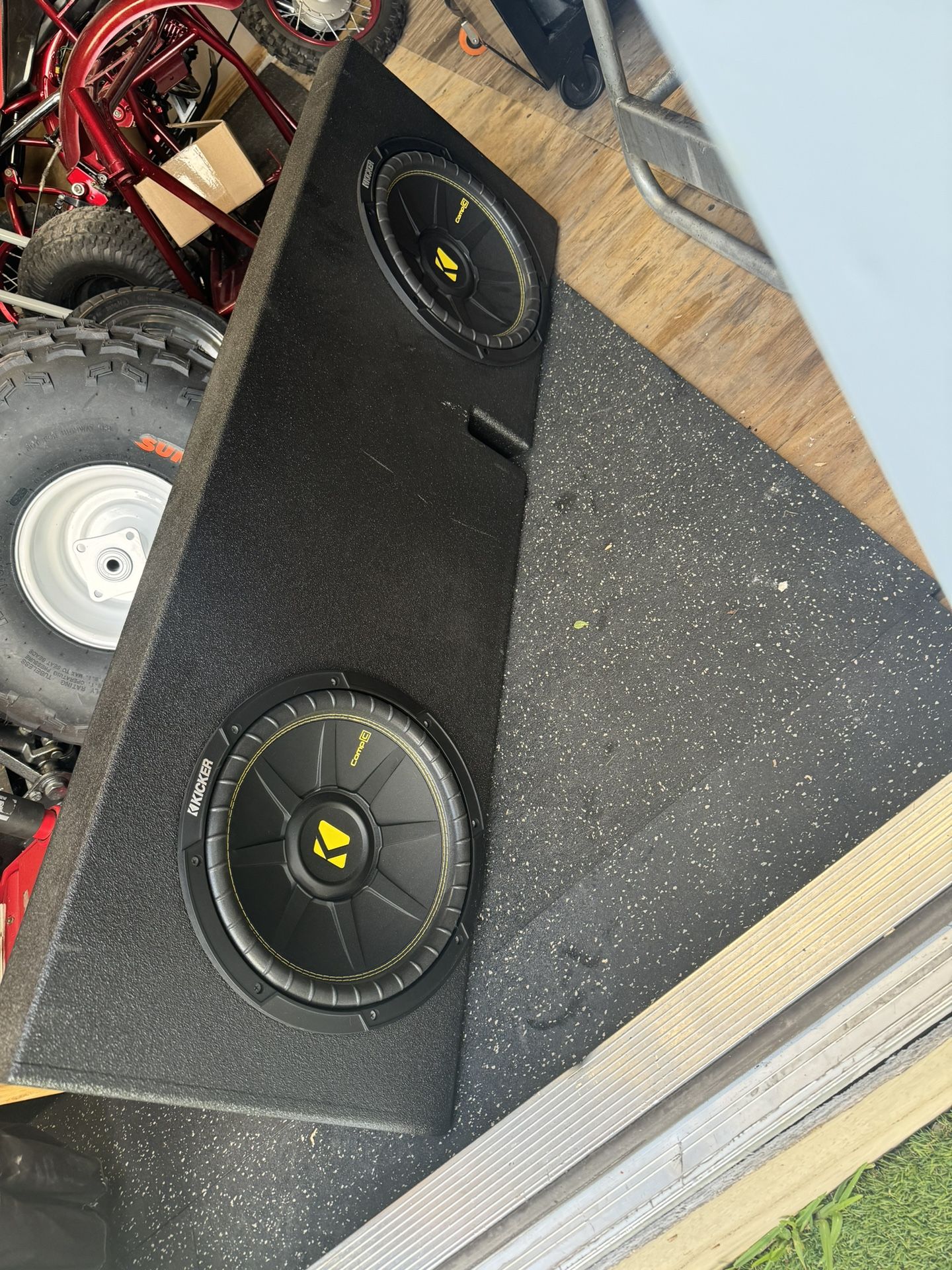 (2) 12” Sub Woofers And Amp