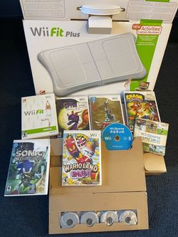 Nintendo Wii Games +We Fit Balancing Board