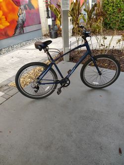 27.5" WEEKEND ESCAPE 1.0 STEP-OVER Hybrid Bike 