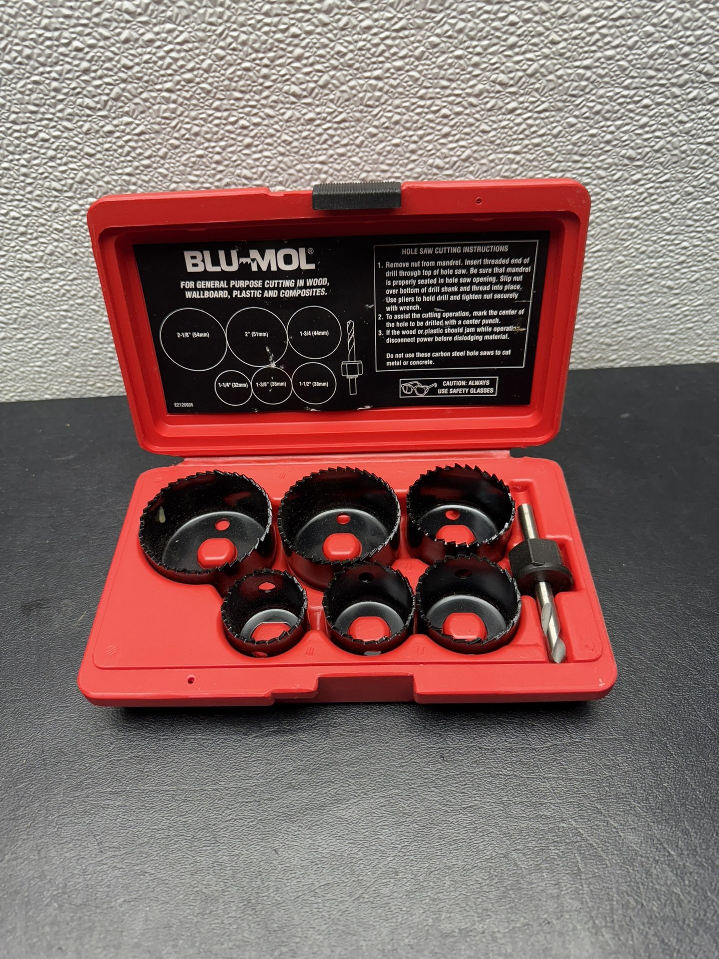 Disston 6561 Blu-Mol Carbon Steel Hole Saw Kit- 7 Pieces