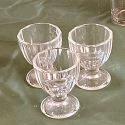 Ed Debevic’s Glass Easter Egg Cups