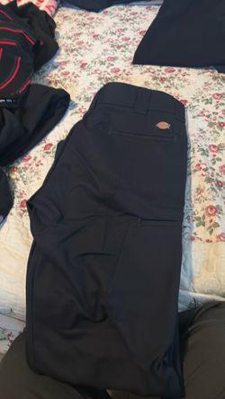 Dickies size 34-32