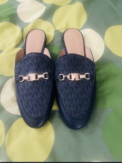 MK #10 Sandals