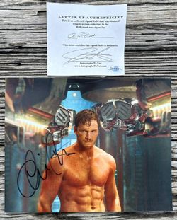 Marvel Movie: Chris Pratt Autographed  picture 8x10 Guardians of the Galaxy picture.