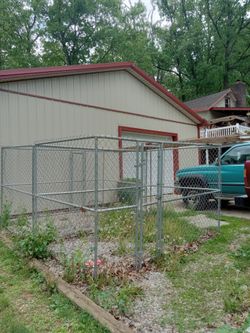 6'x10' Dog Kennels