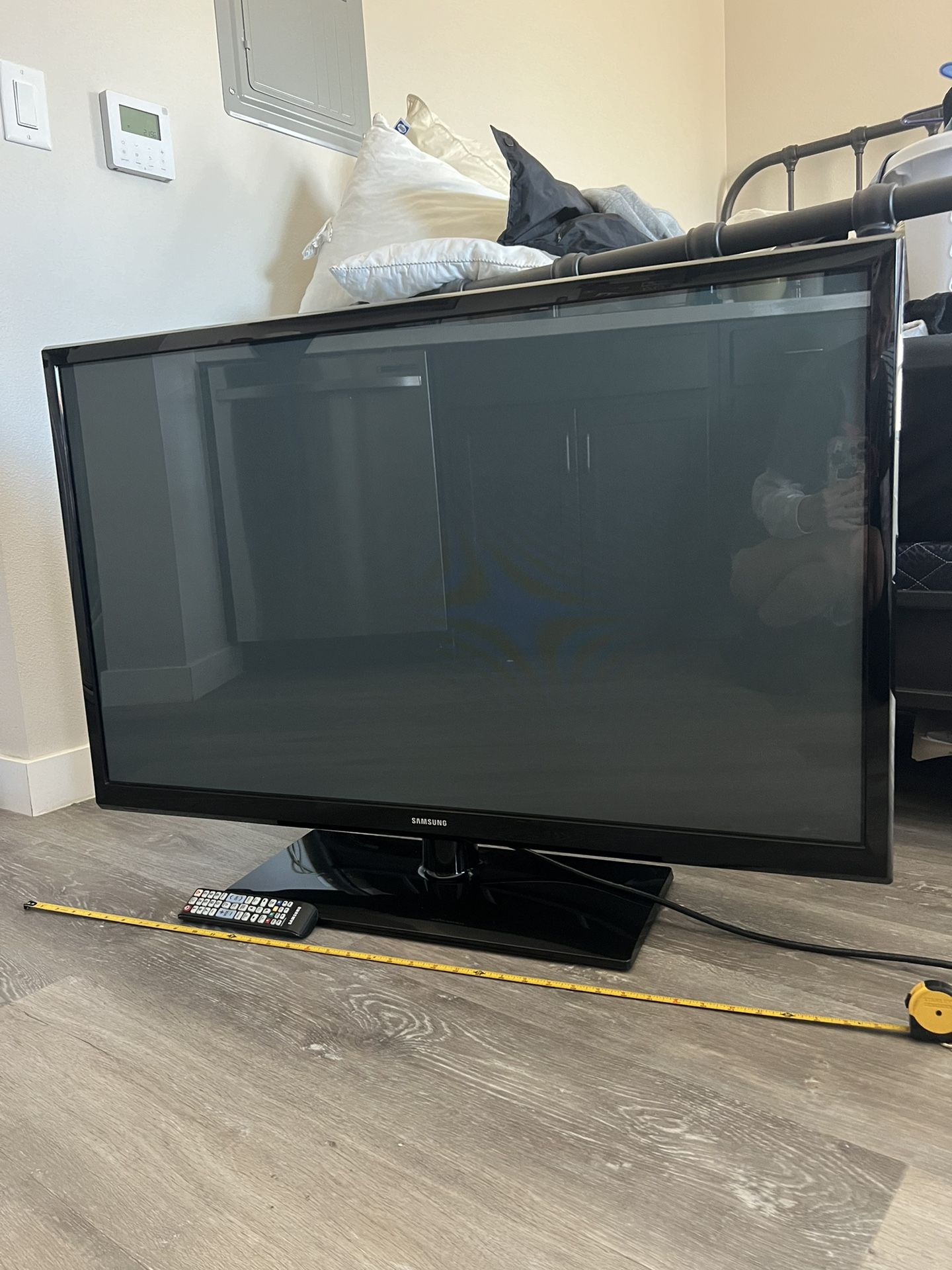 SAMSUNG PLASMA TV