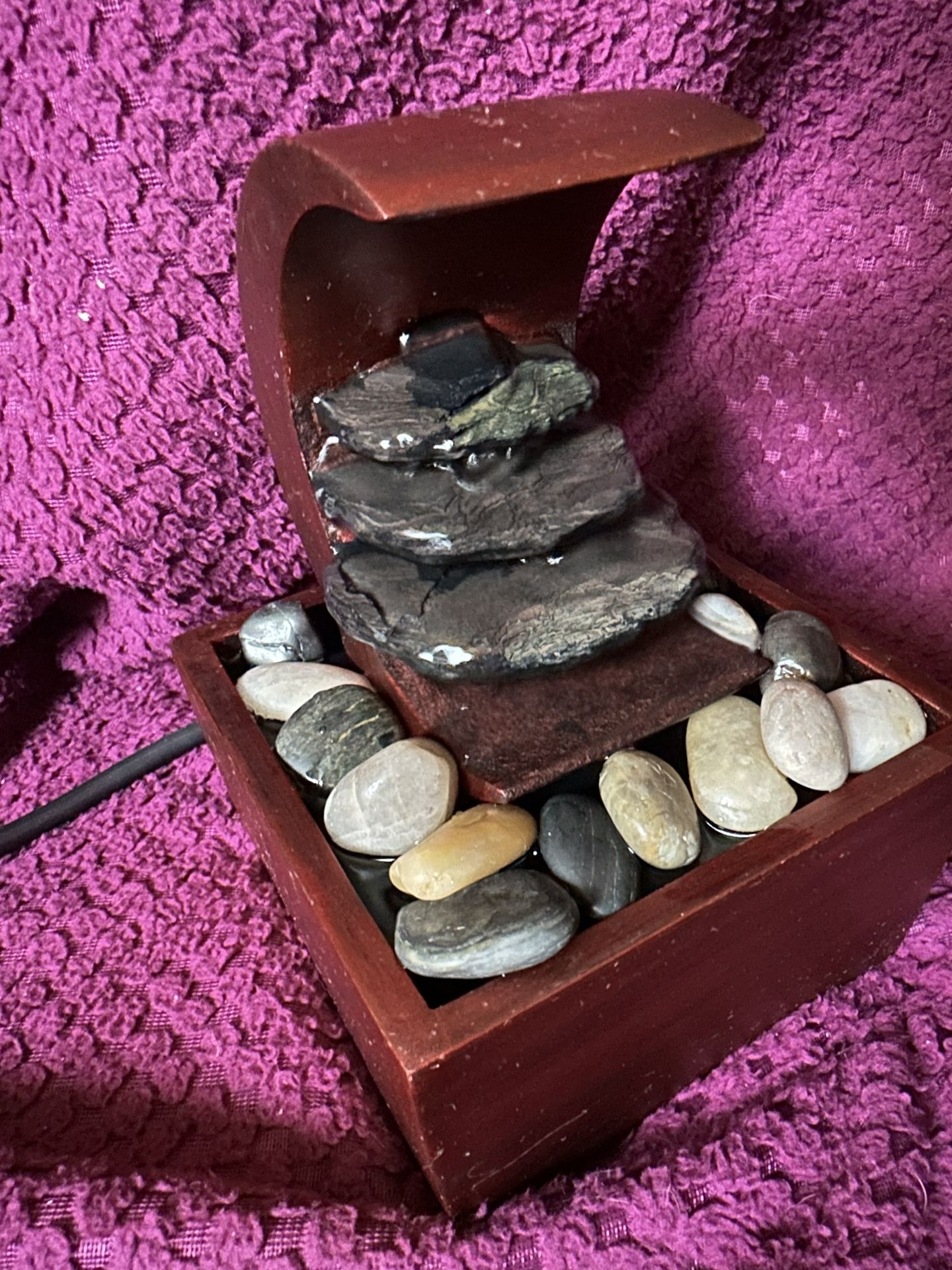 Mini Desk Relaxation Electric Water Fountain Moon River