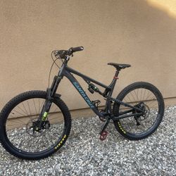 2019 Bronson Full Enduro Downhill