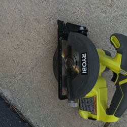 Small Ryobi Skil saw brand new