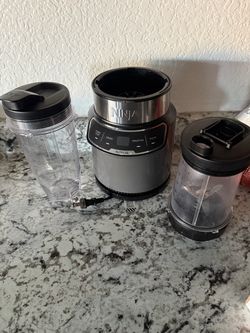 Ninja Auto iQ Personal Blender with Cups