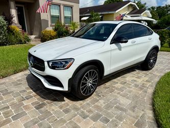 2021 Mercedes-Benz GLC 300