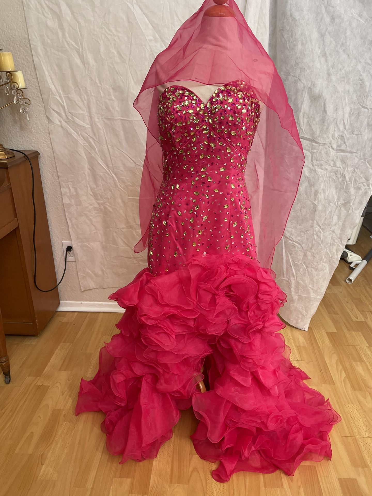 Quinceanera wedding cocktail homecoming and prom dress Size 10