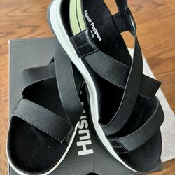 Hush Puppies Bounce PLUS “ANDI Stretch Platform Sandal”