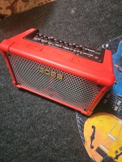 Red Boss streetcube 2 & Boss FS-6 footswitch