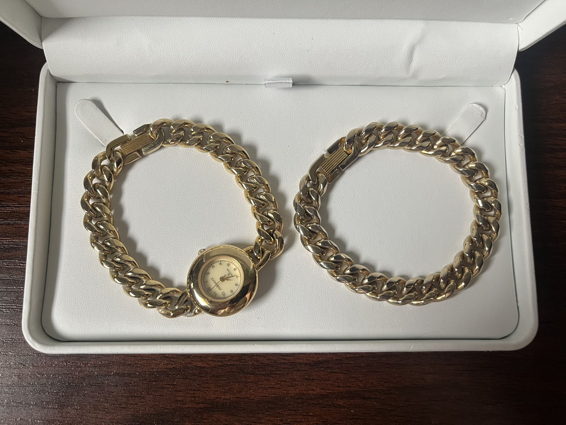 Gold plated bracelet