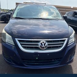 2012 Volkswagen Routan
