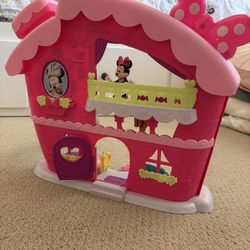 ***RARE*** Disney Junior Minnie's Bowfabulous Home Playset With Light-Up Bow