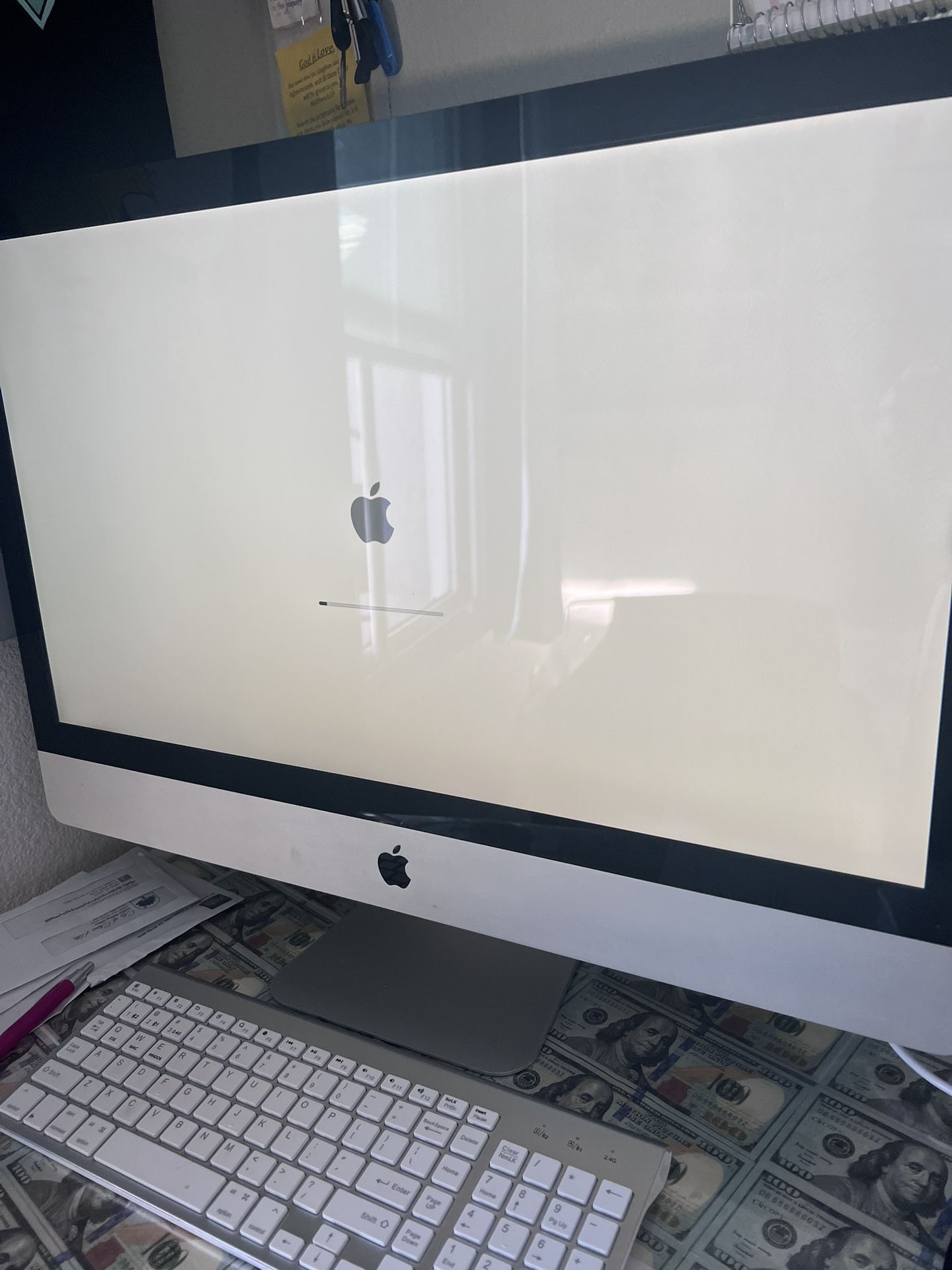 iMac Computer Desktop