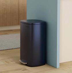 13 Gallon (50 L) Trash Can, Stainless Steel Kitchen Garbage Can, Recycling or Waste Bin, Soft Close, Step-On Pedal, Removable Inner Bucket, Midnight B