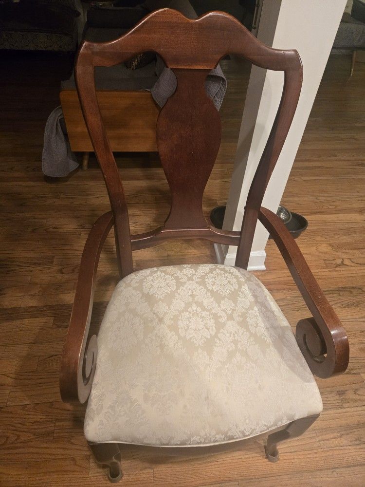 Dining Table 8 Chairs