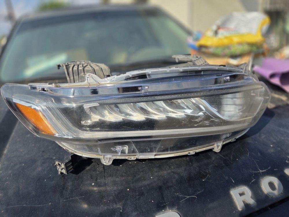 2018 2019 2020 2021 2022 HONDA ACCORD RIGHT HEADLIGHT