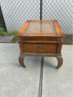Wood night stand