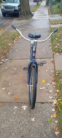 Men's cruiser Schwinn