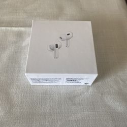 AirPods Pro 2nd Gen with MagSafe Charging Case