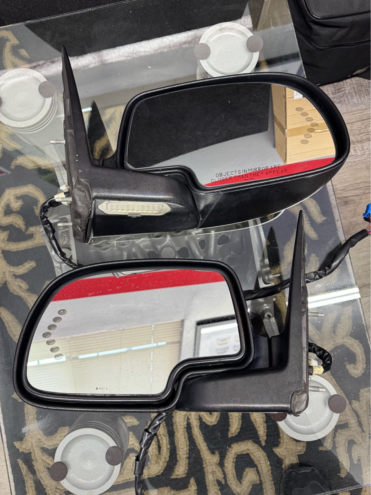 99-06 Chevrolet Tahoe Silverado Suburban GMC Sierra Yukon Power Fold Side Mirrors with Turn Signal