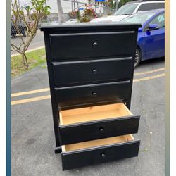 5 Drawer Dresser