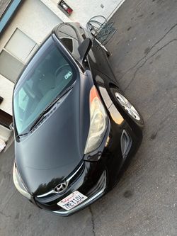 🚗 2013 Hyundai Elantra Automatic • Clean Title • 136,894 Miles 💰 $6,500 OBO | Open to Offers Located in San Diego, CA